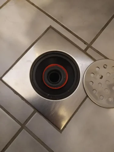 Sifonski čep protiv neugodnih mirisa za odvode | FRESHMOX photo review